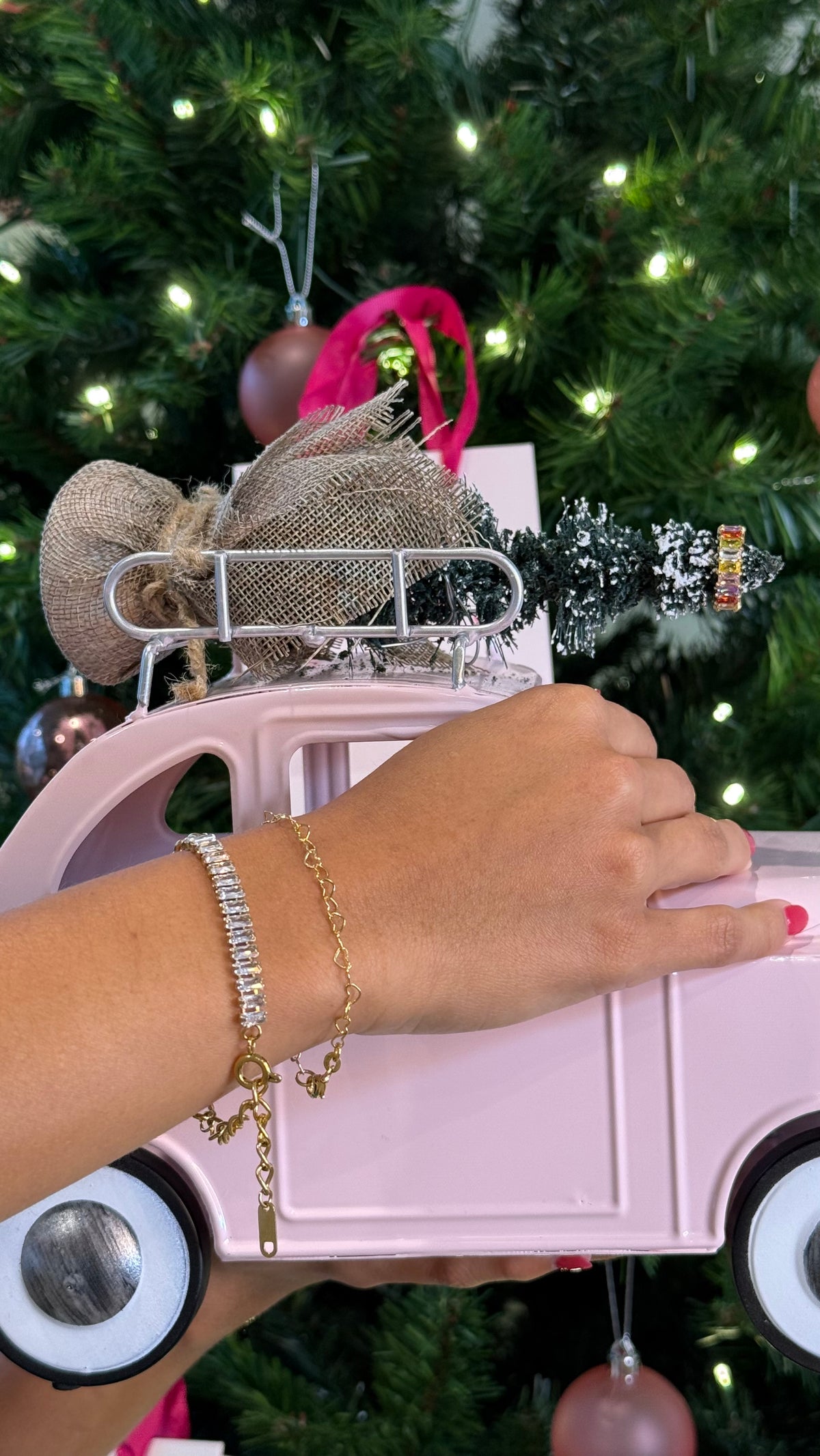 Shiny Tennis Bracelet