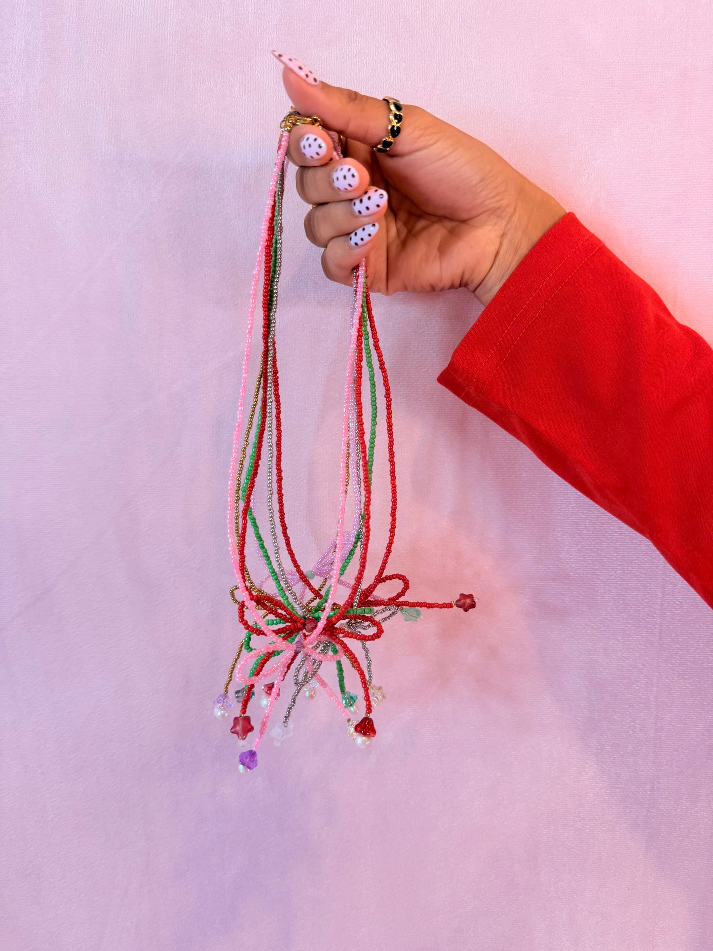 Bow Necklace