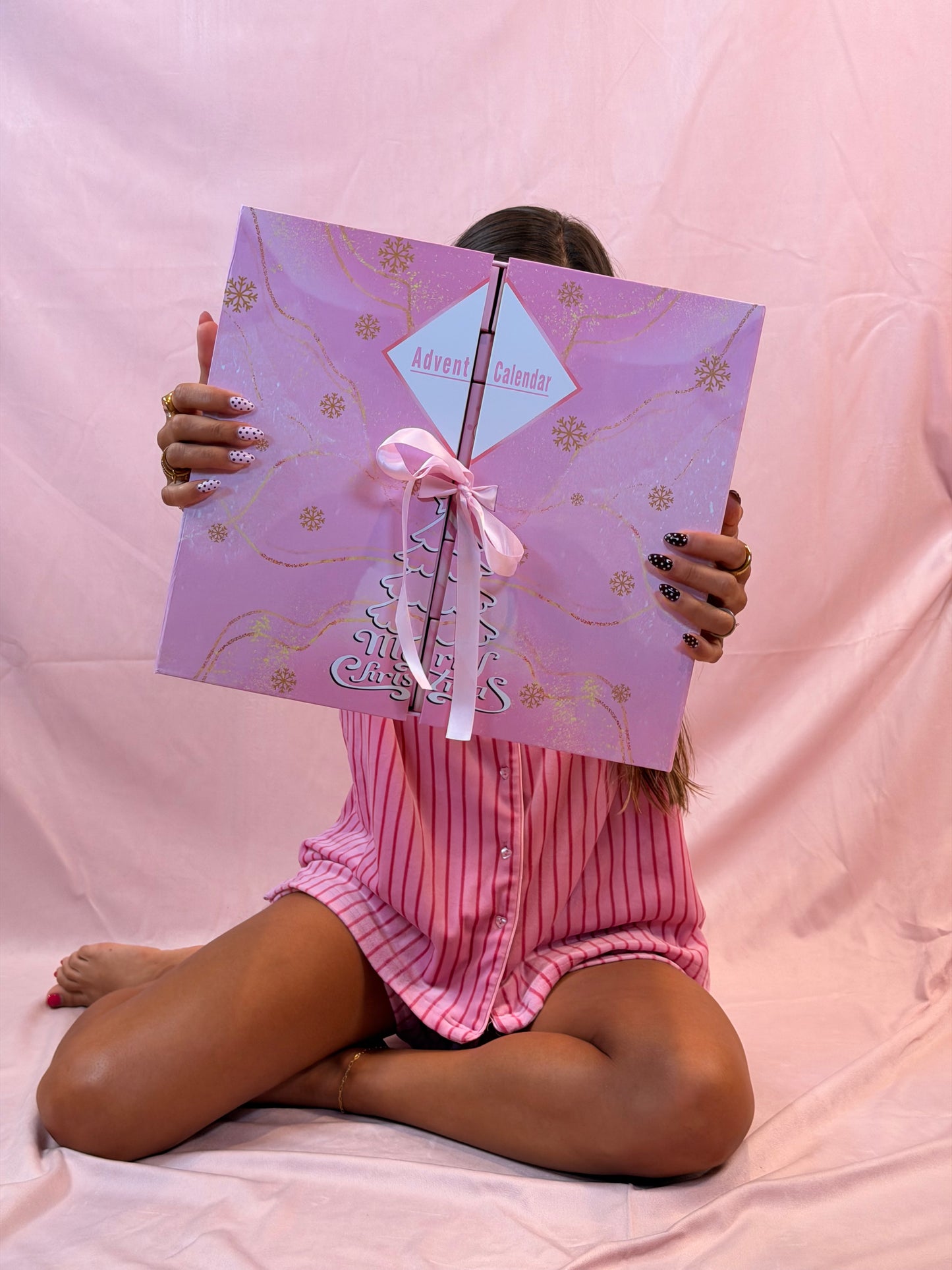 ELLA Advent Calendar 2025 – 24 Days of ELLA Love