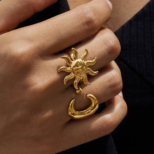 Sole & Luna Ring