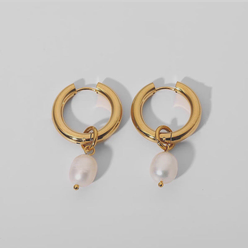 Dayana Earrings