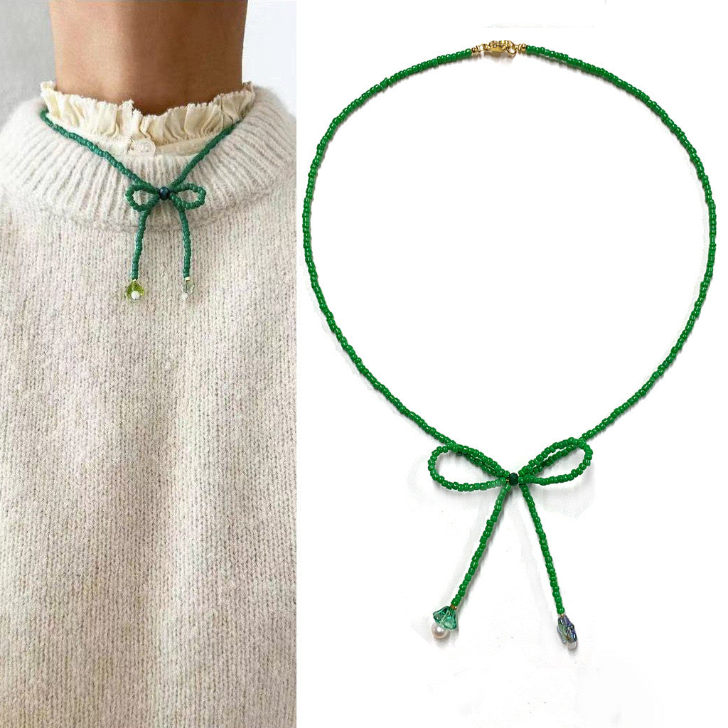Bow Necklace