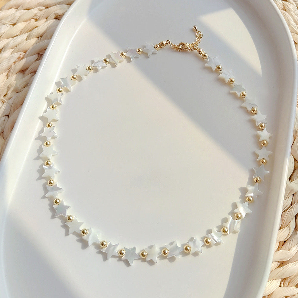 Nacre Necklace