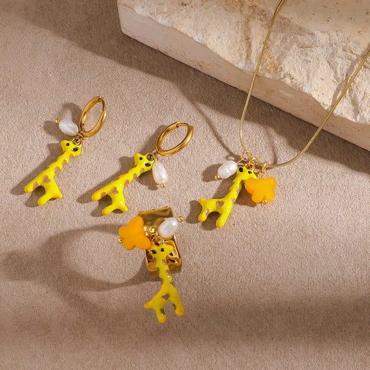 Baby Giraffe Jewelry Set