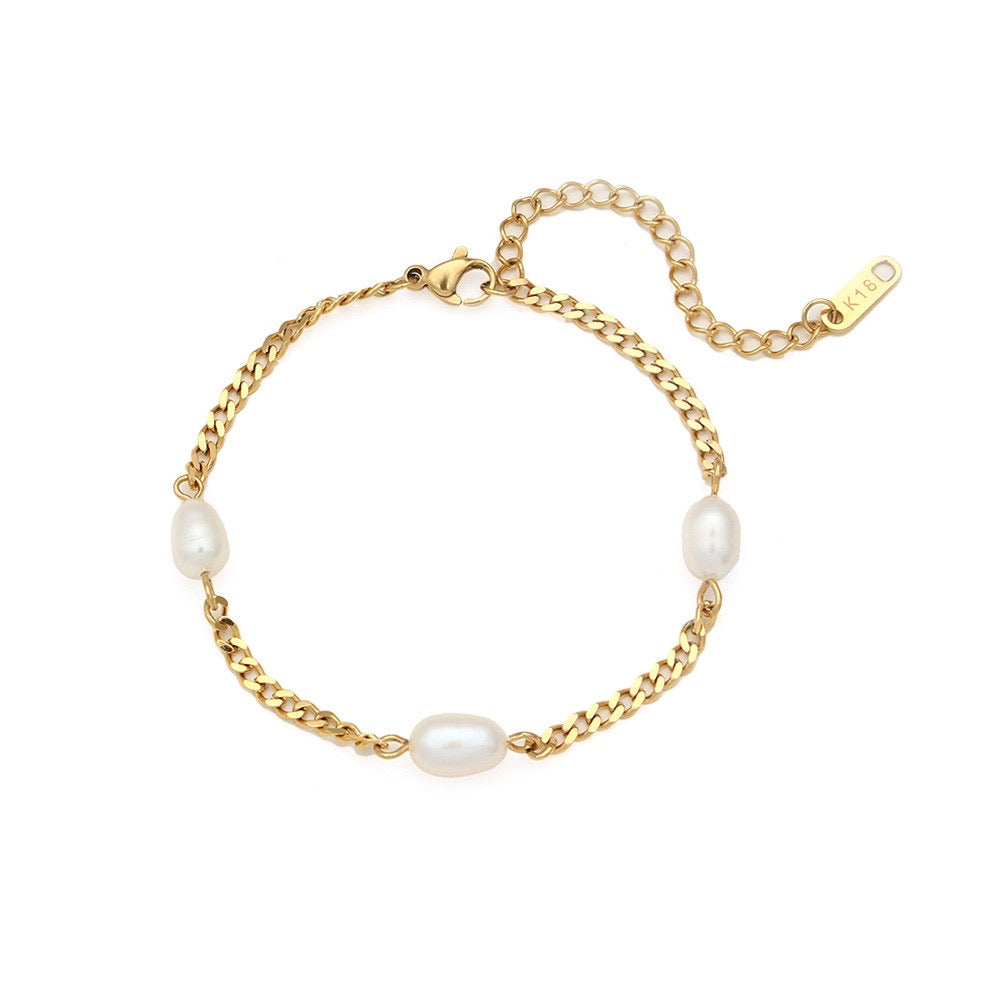 Gold Pearl Bracelet