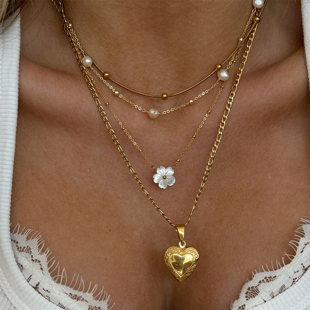 Flower Necklace