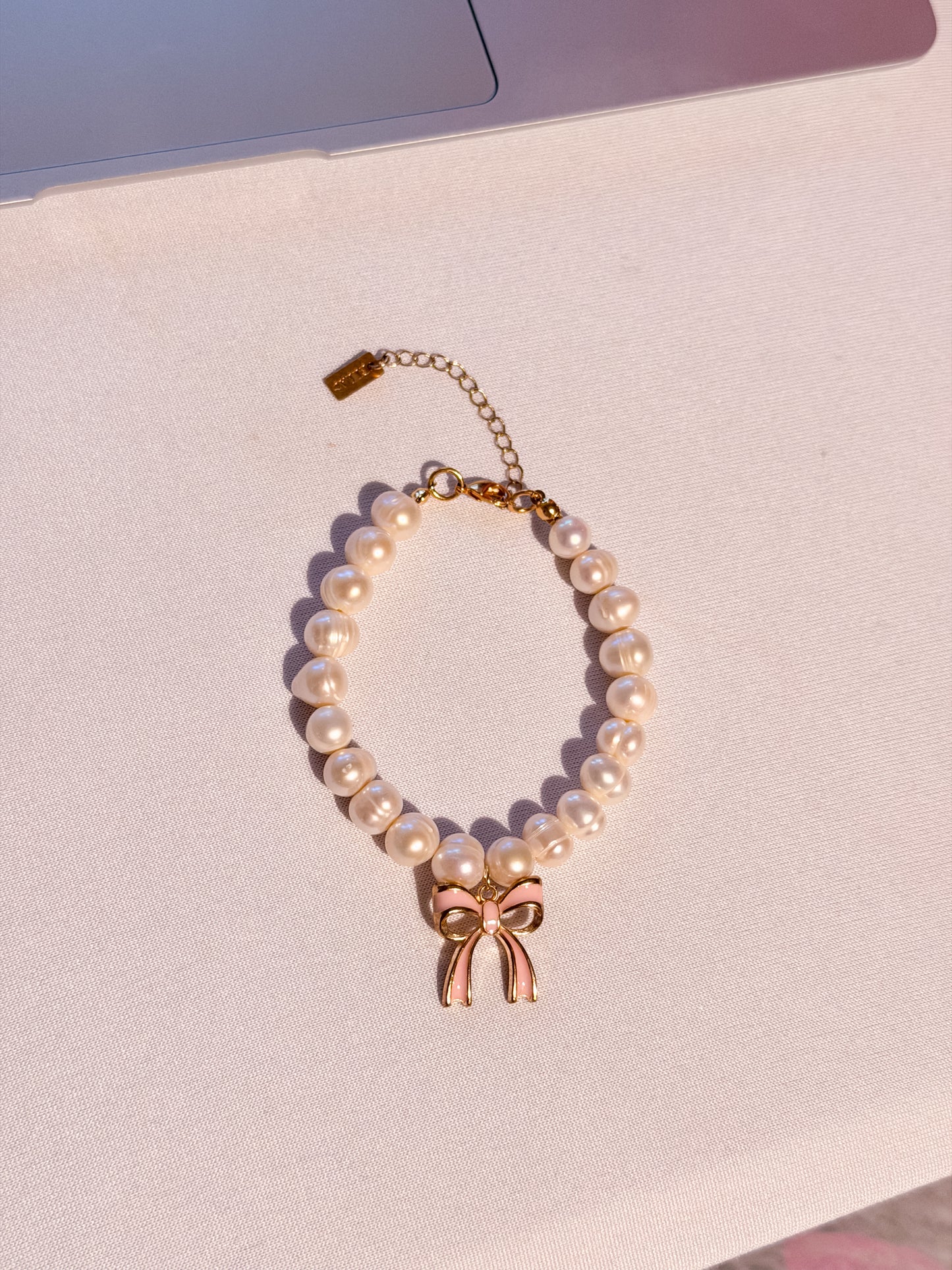 Bow Bracelet