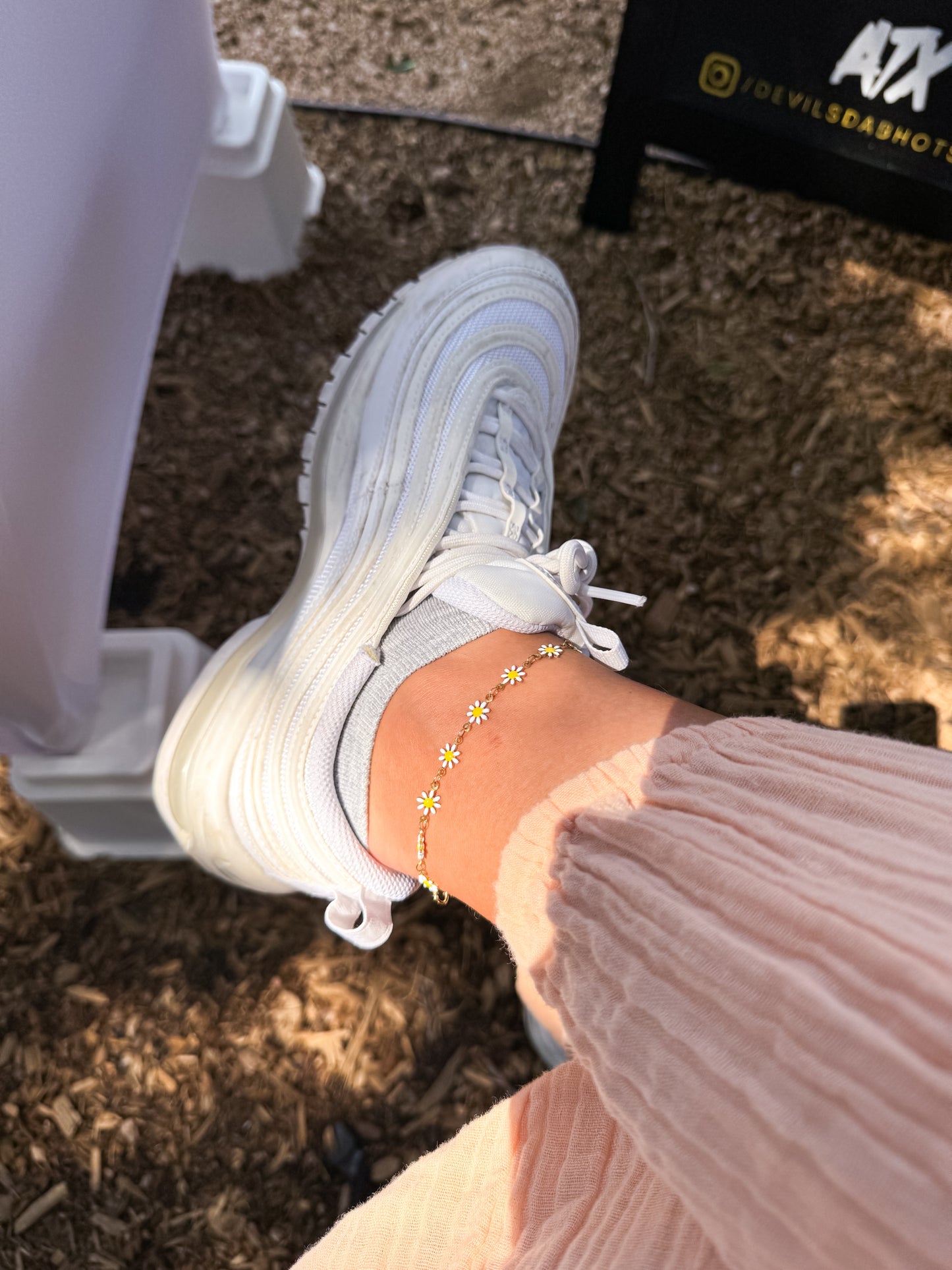 Daisy Anklet