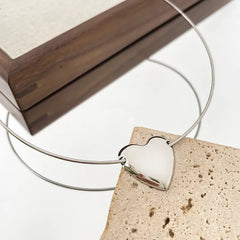 Silver Heart Choker Necklace – Minimalist & Romantic Statement Piece