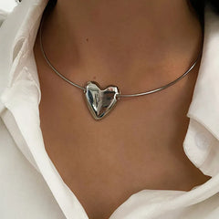 Silver Heart Choker Necklace – Minimalist & Romantic Statement Piece